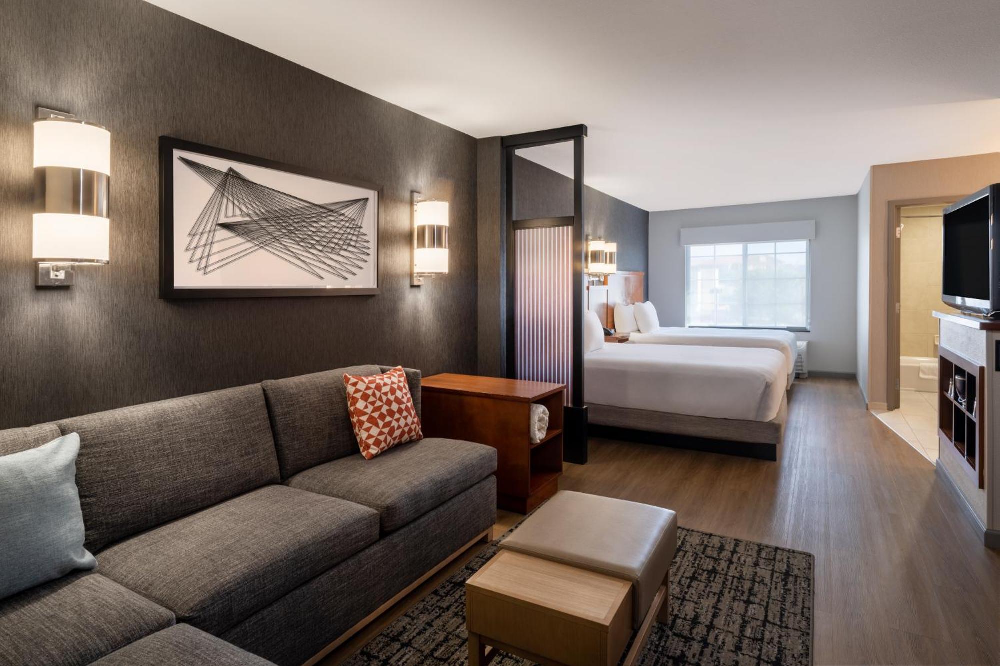 Hyatt Place 3*