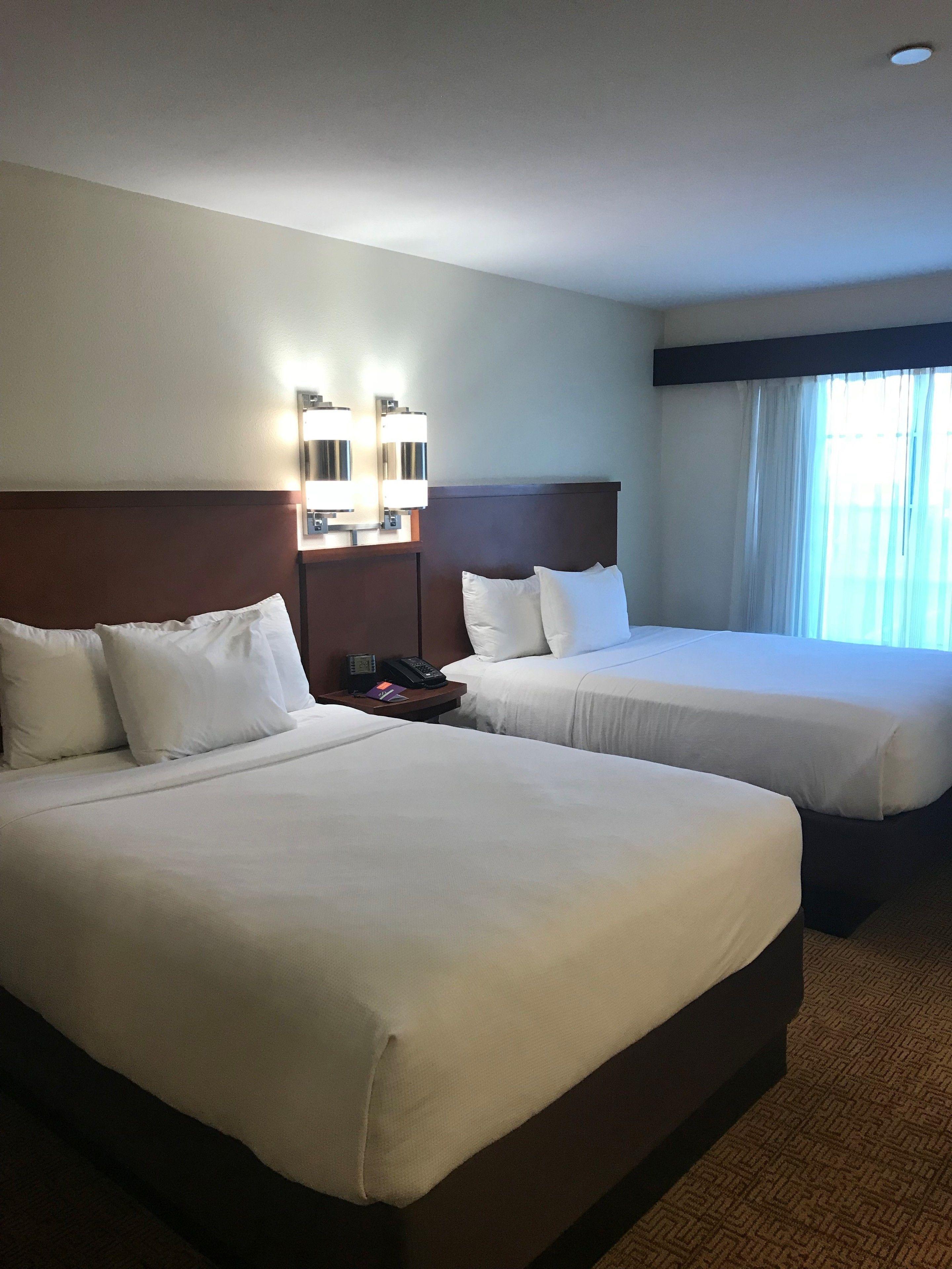 Hyatt Place 3*