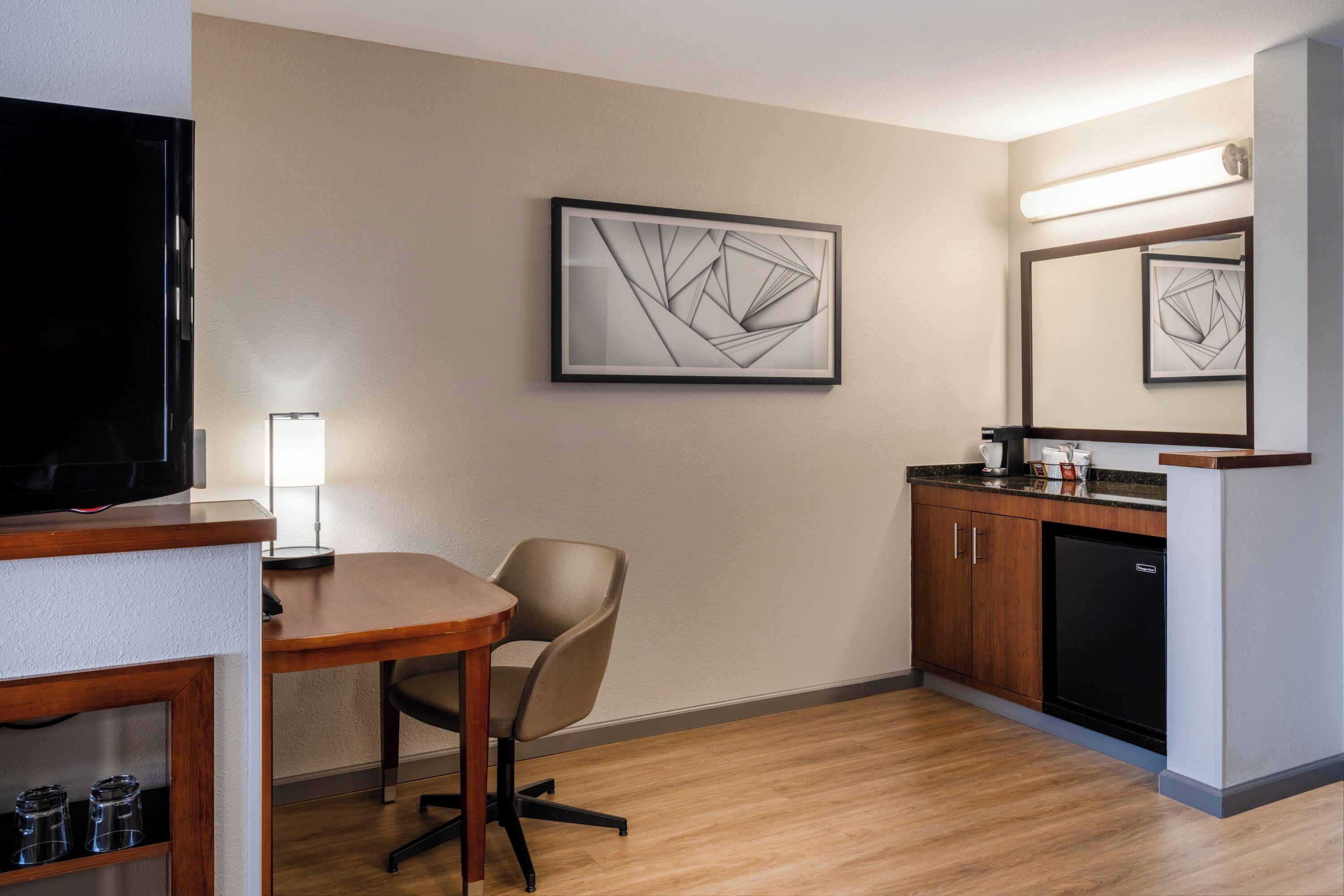 Hyatt Place Hotel 3*
