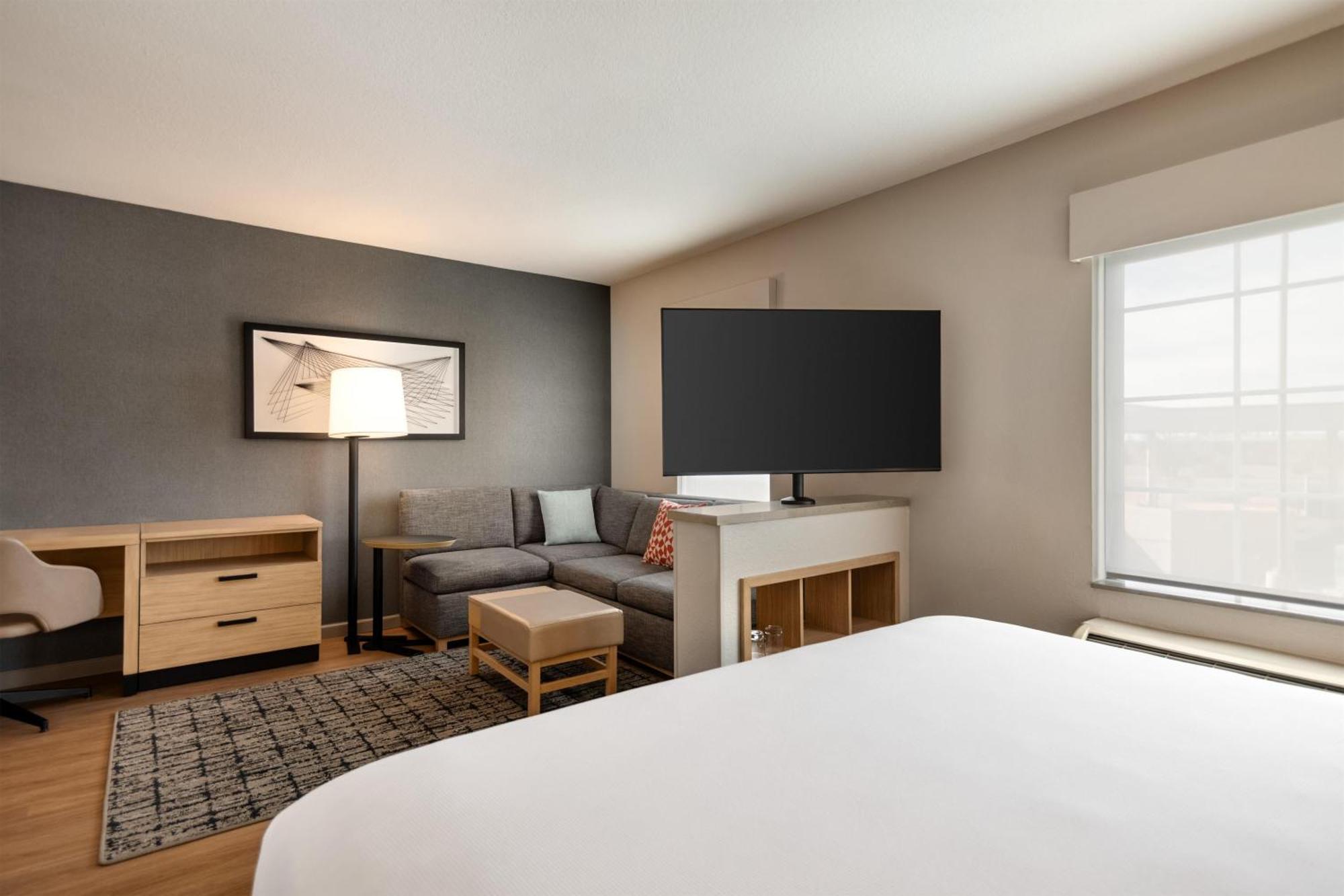 Hyatt Place 3*